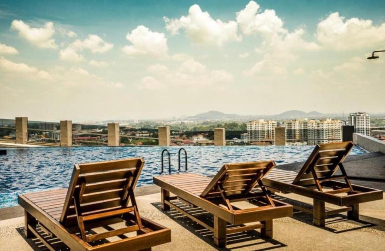 Imperio,Res - Modern -- Luxury -- Seaview Lägenhet Malacca Exteriör bild